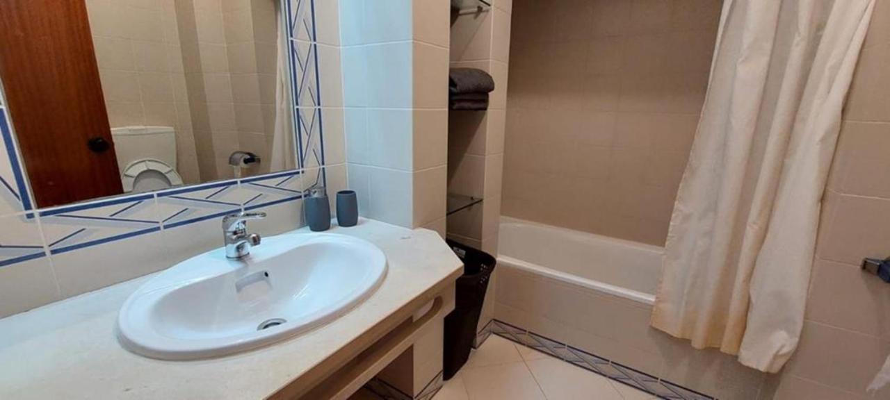 Apartamento Bela Vista - Vista Mar E Free Wifi - By Algarkasa Albufeira Exteriér fotografie